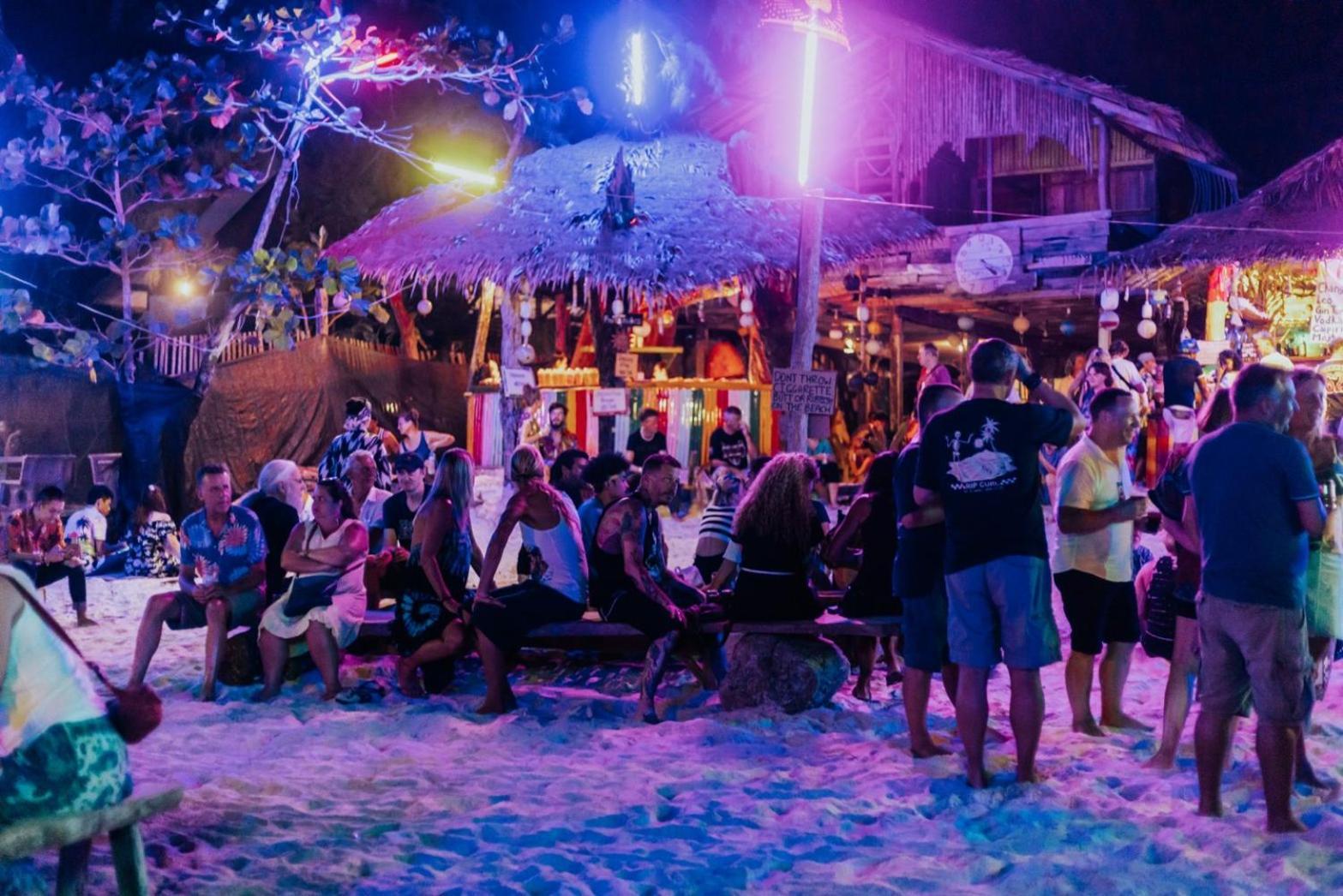 Rasta Baby Bar & Bungalows - Suitable For Young Travelers Koh Phayam Esterno foto